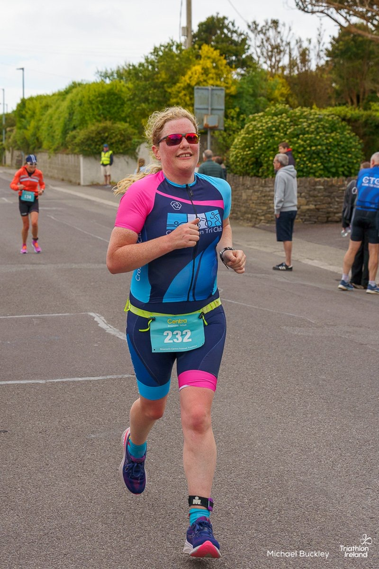Crosshaven Tri members participating in Schull Triathlon in June 2024